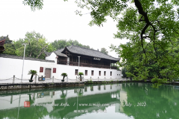 荆门市龙泉书院