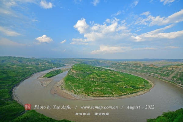 永和黄河乾坤湾景区