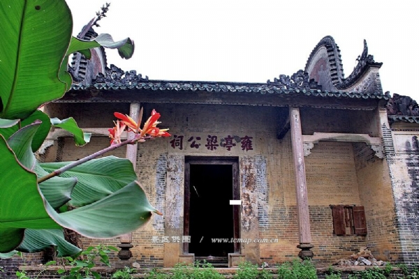 雍亭梁公祠