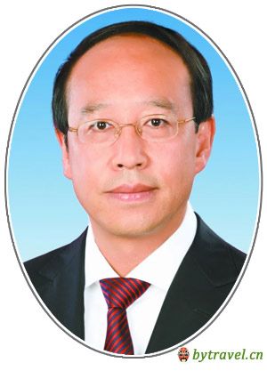 吴靖平