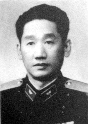 杨力