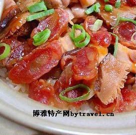 冬菇腊肠鸡肉煲仔饭