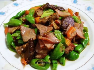 尖椒炒腊肉